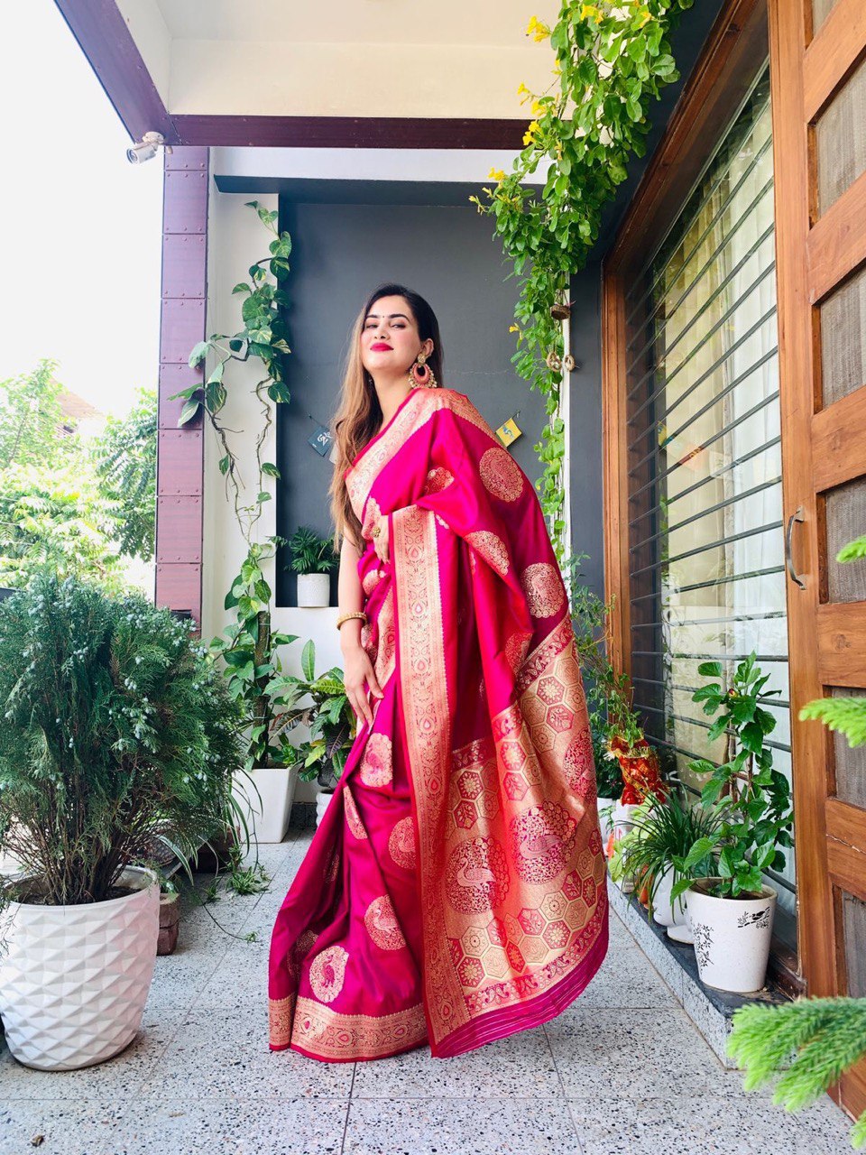 Golden Pure Zari Weaving Festival by Icultuer