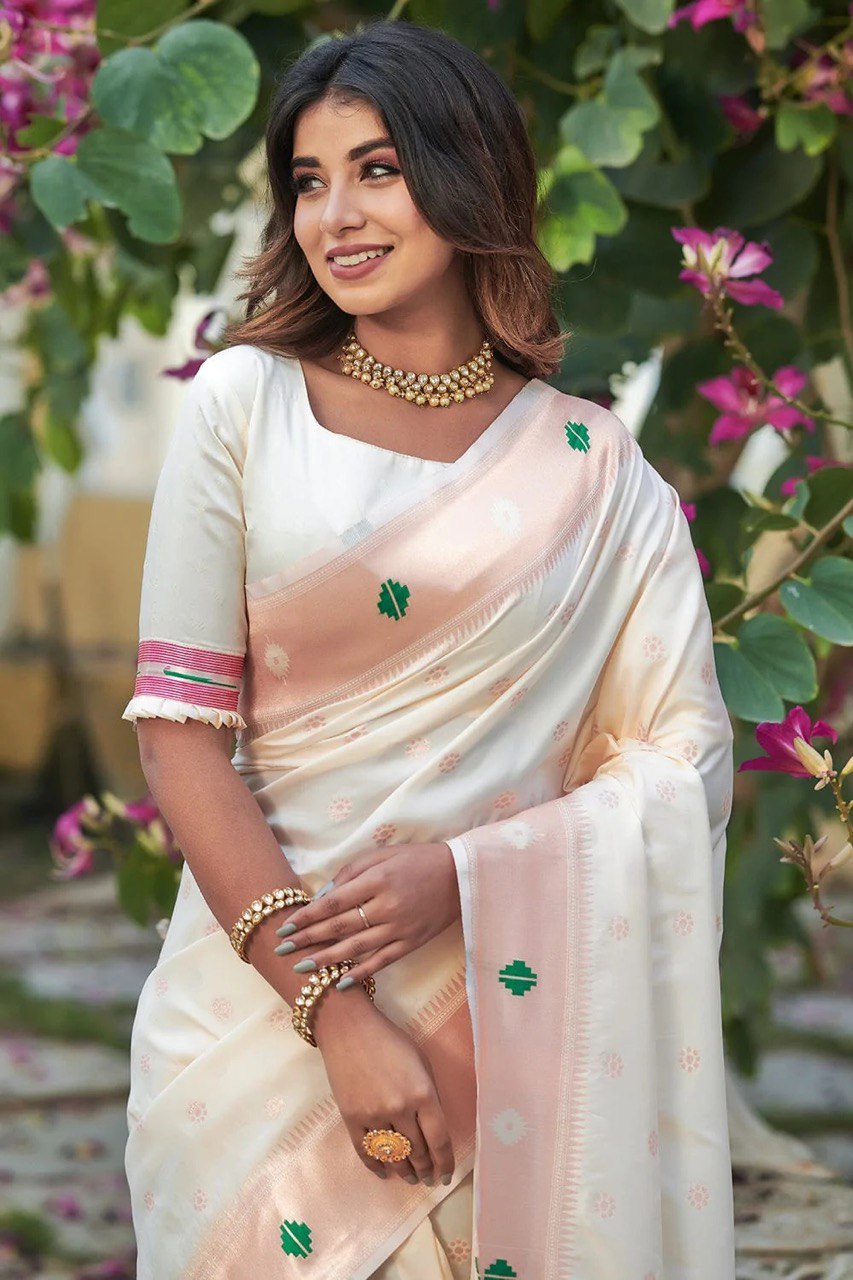 Rose Gold Zari Pure Silk Wedding Special Paithani by Icultuer|