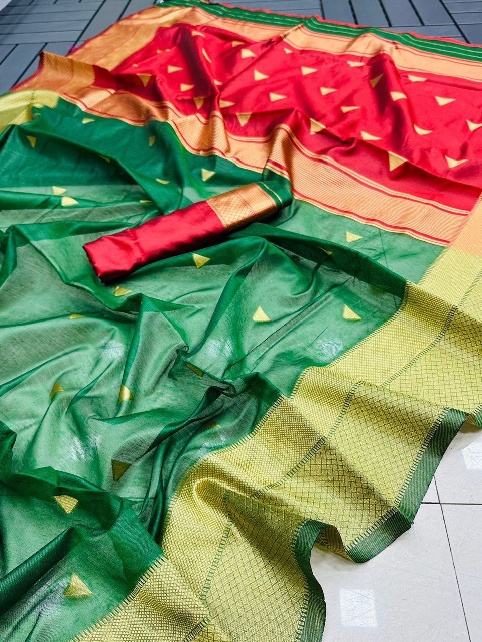 Green Pure Cotton & Soft Lilan Printed by Icultuer