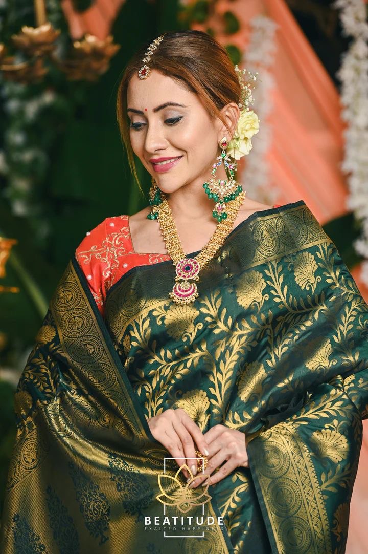 Dark Green Soft Silk Kadwa Technique by Icultuer