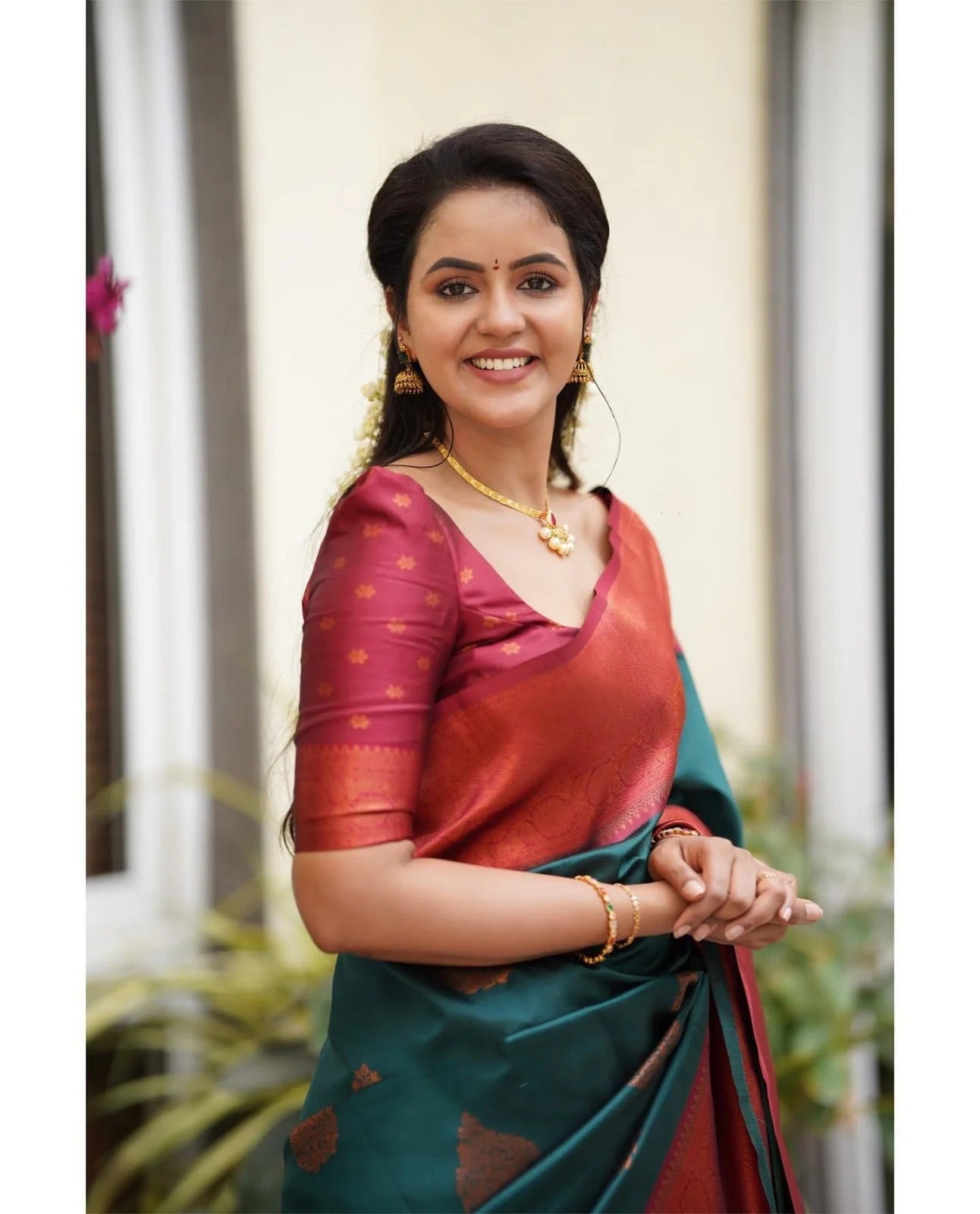 Rama Soft Banarasi Silk Saree with Copper Jacquard Buttas