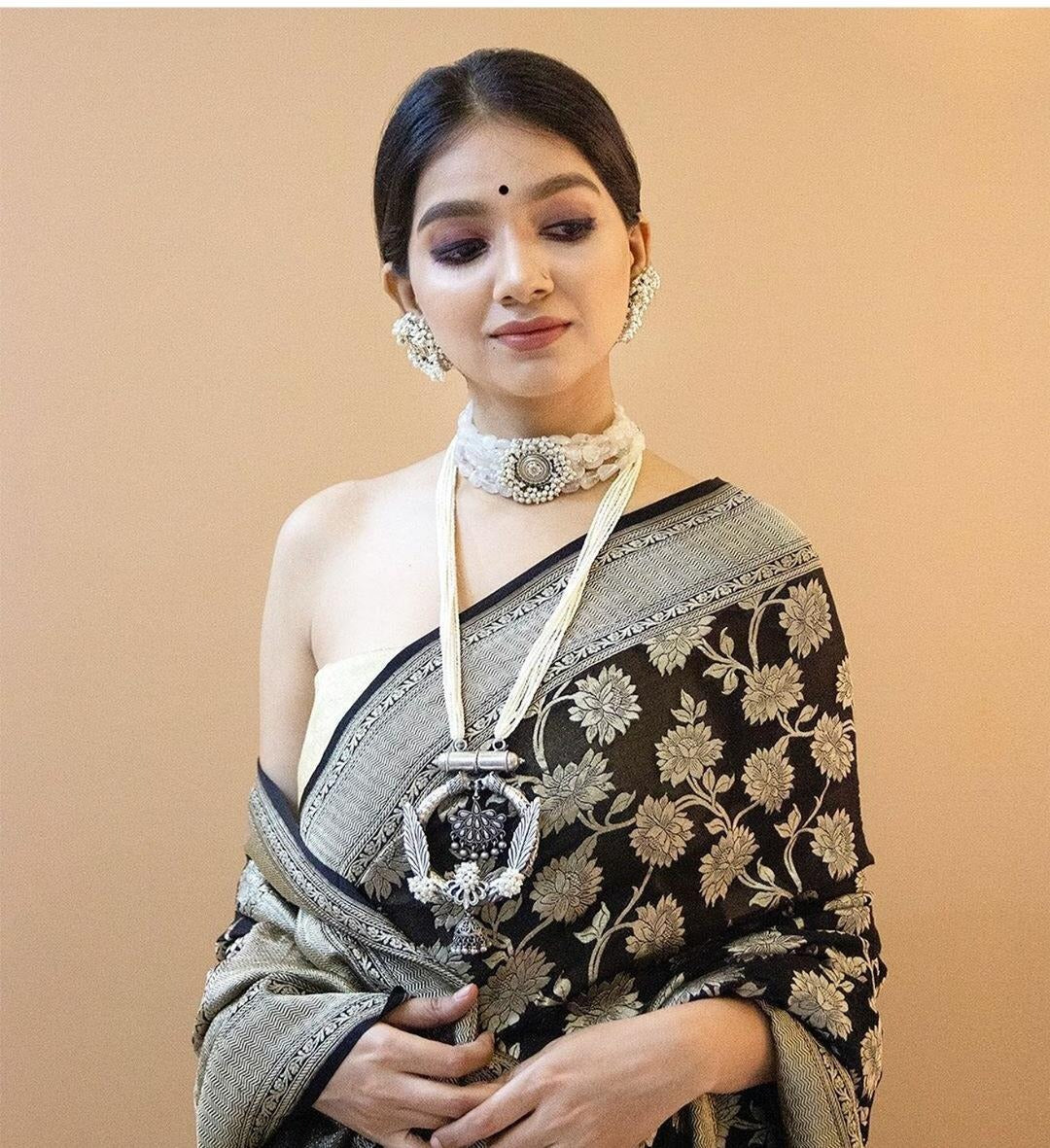 Black Soft Silk Jacquard Saree with Floral Zari Work