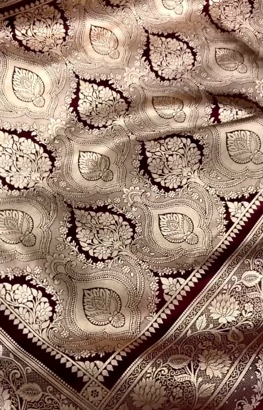 Royal icultural Silk Saree with Heavy Gold Zari Floral Weaving