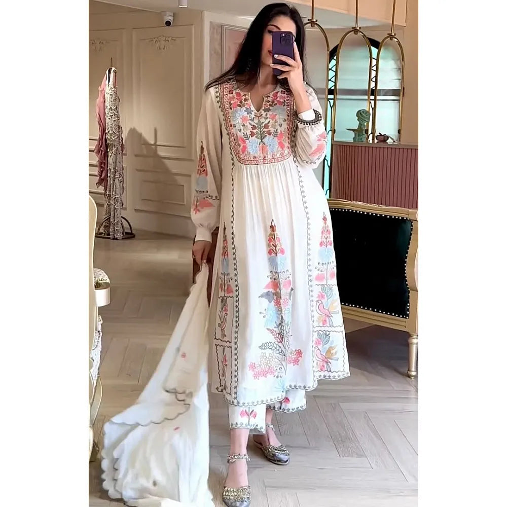 White Georgette Mirror Hand Work pakistani Kurta Set